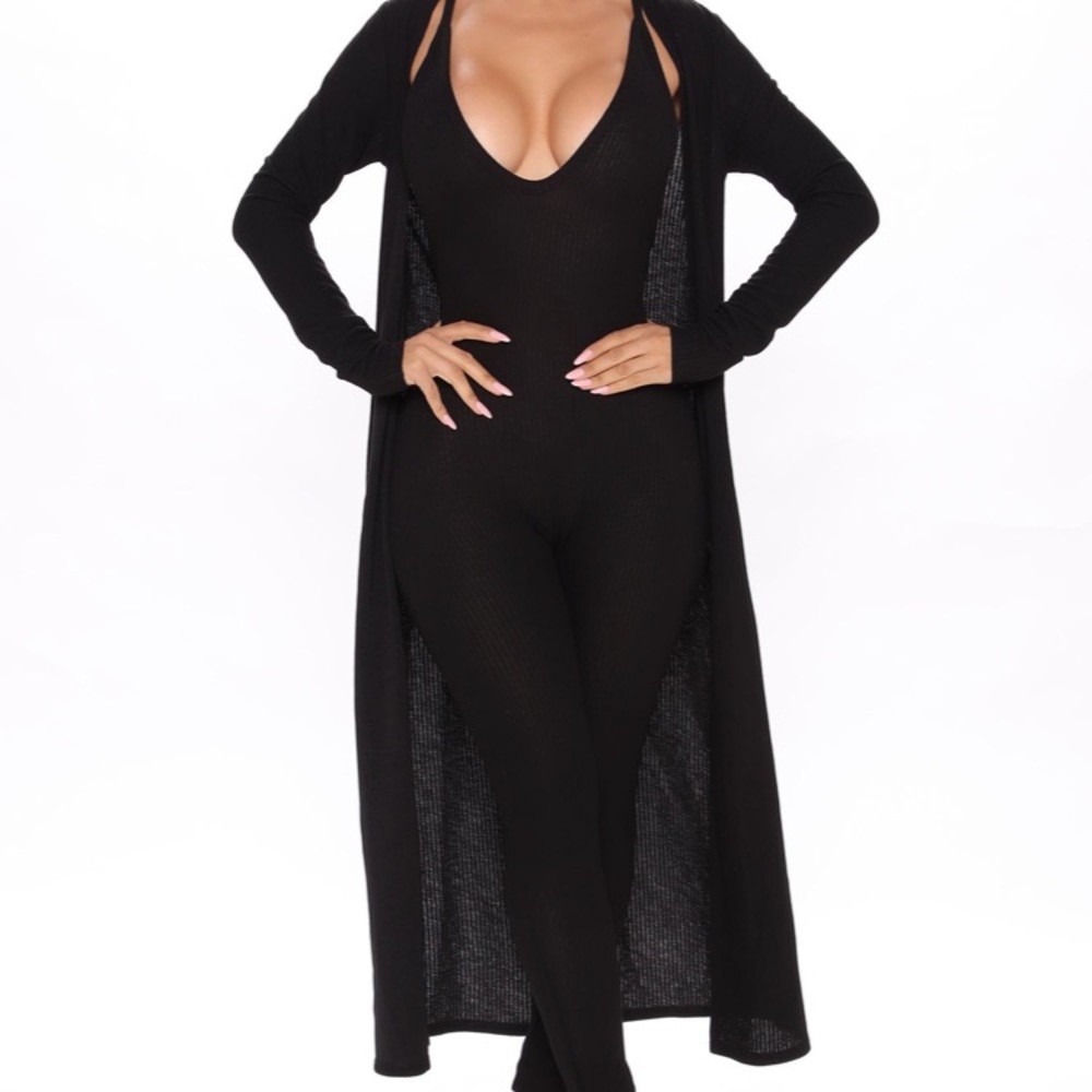 FashionNova 2 piece jumpsuit set w/ cardigan